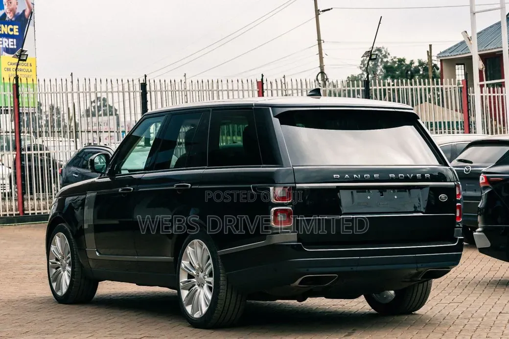 Land Rover Range Rover Vogue 2019 Black