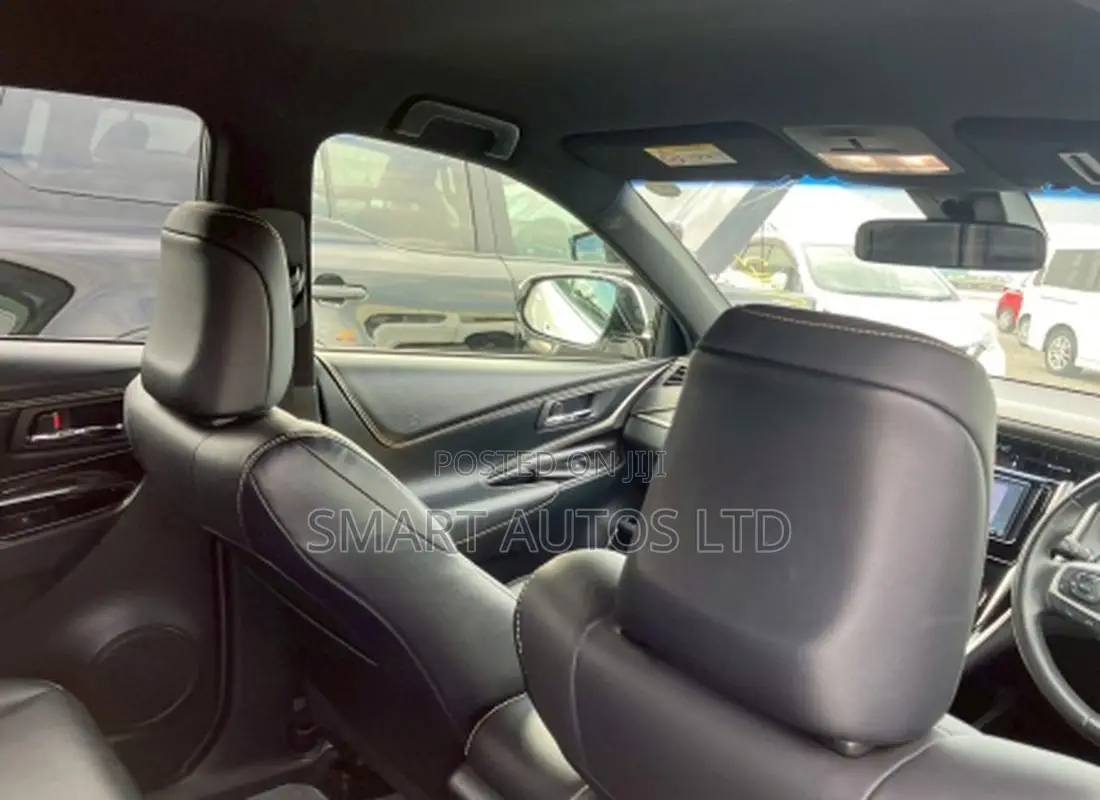 Toyota Harrier 2019 Off white