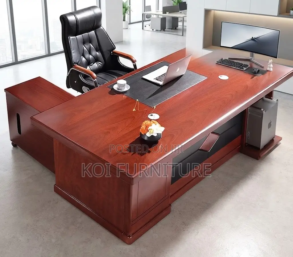 Office Desk; 1.6 Meters Executive Modern Desinee Office Desk