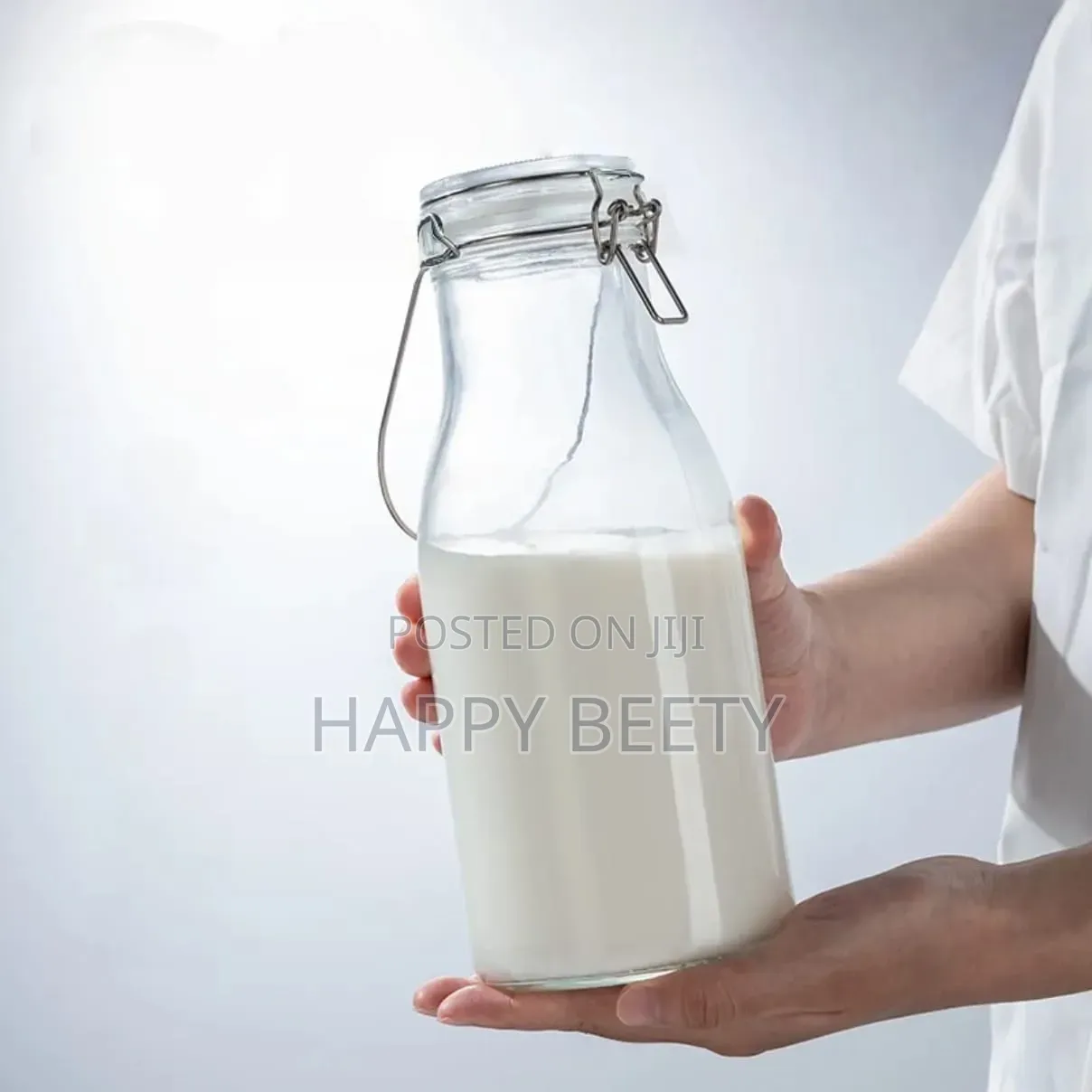 1.5 Litres Food Grade Sealed Glass Bottle