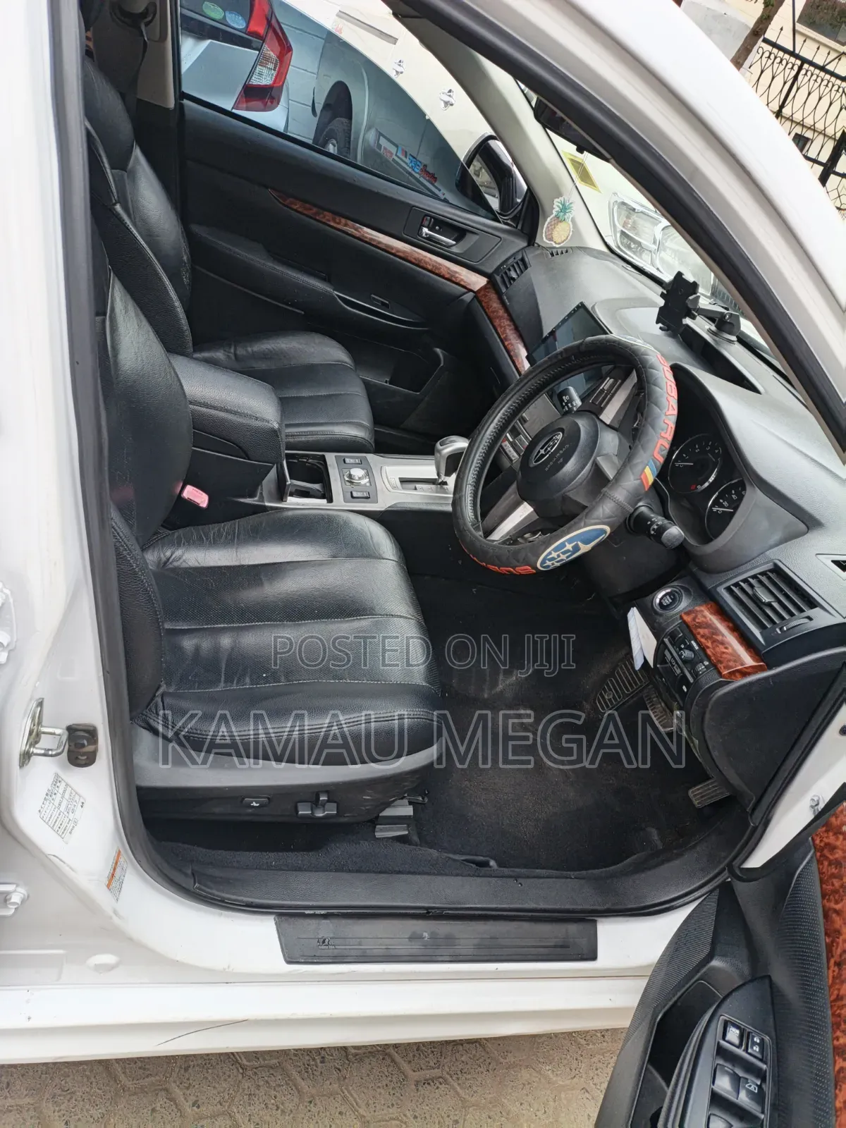 Subaru Legacy 2010 White