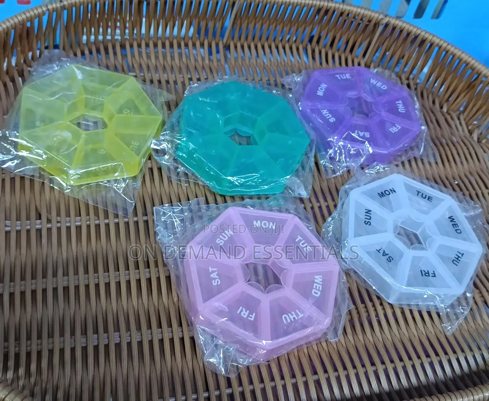 Weekly Pills Organiser Circular Only