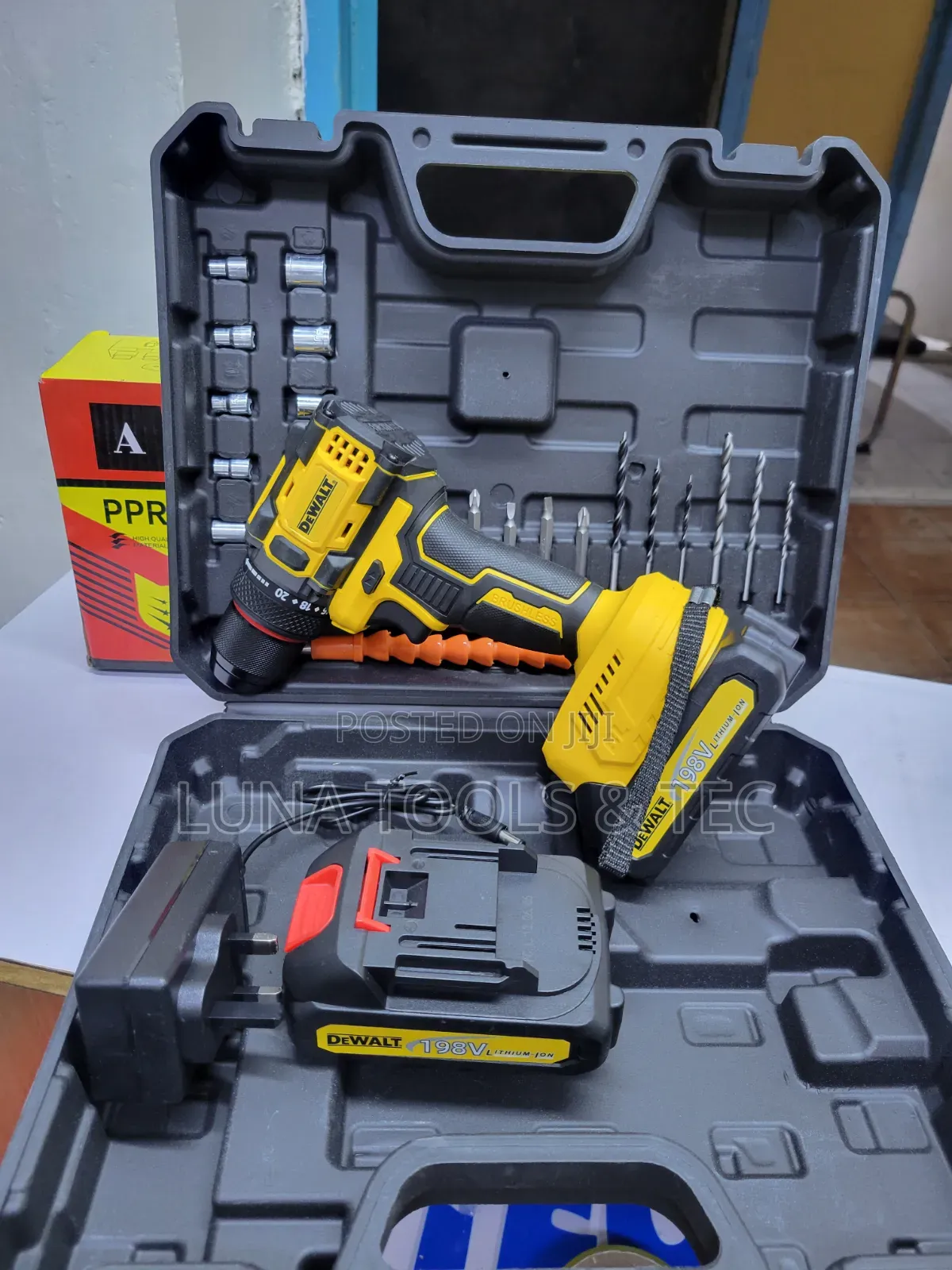 198v Powerful Dewalt Cordless Brushless Drill