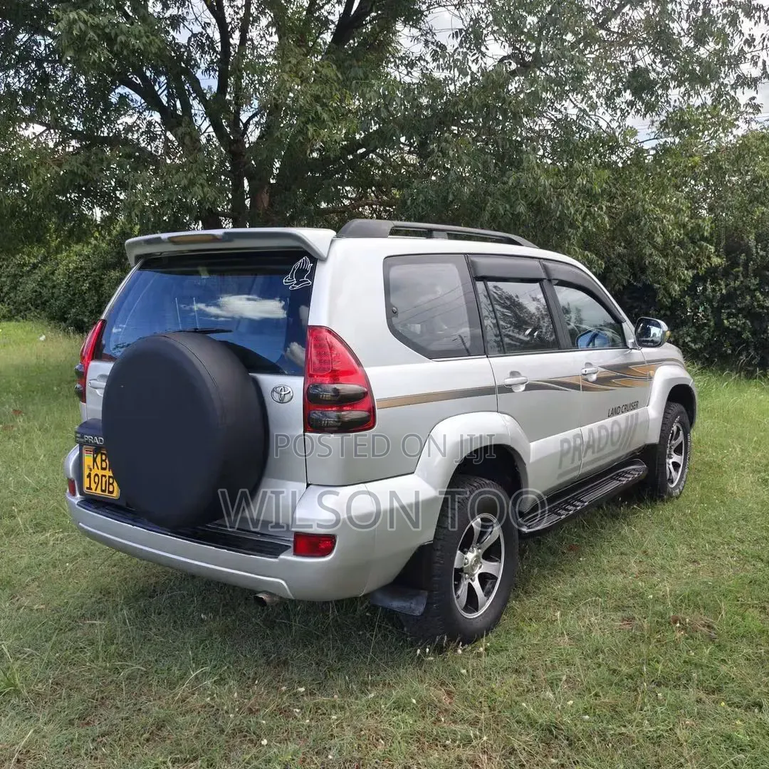 Toyota Land Cruiser Prado 2006 Silver
