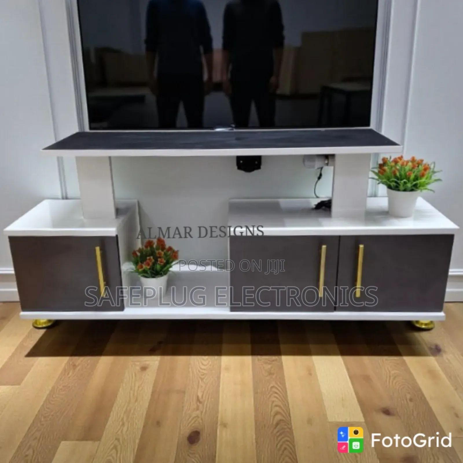 Modern Istanbul TV Stand – Elegant Living Room TV Cabinet