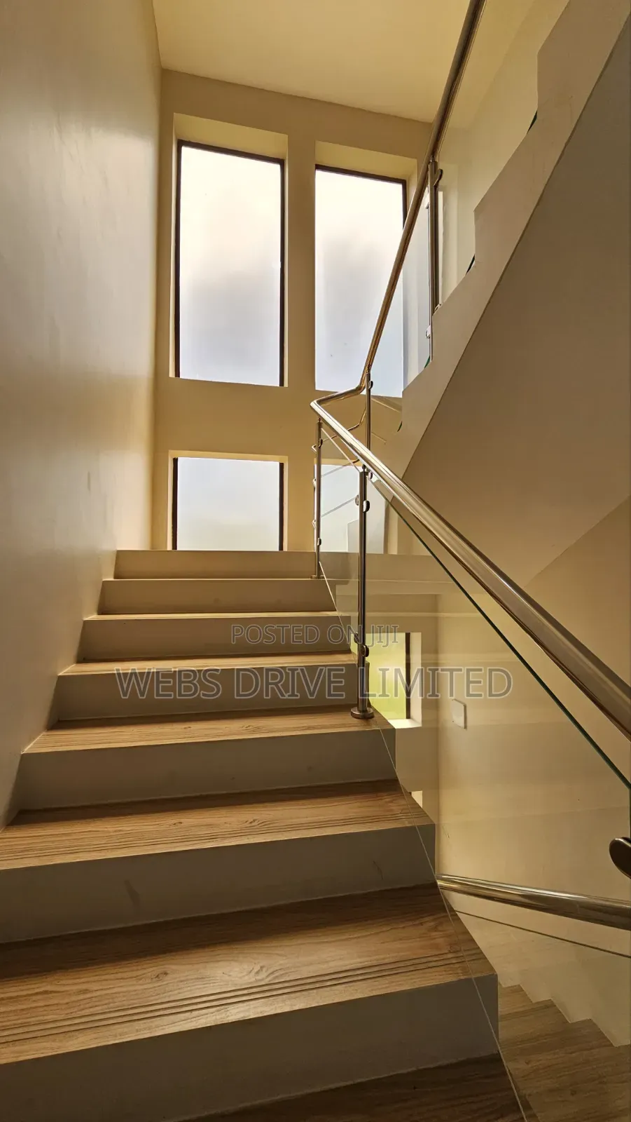6bdrm Villa in Karen Hardy, Kilimani for sale