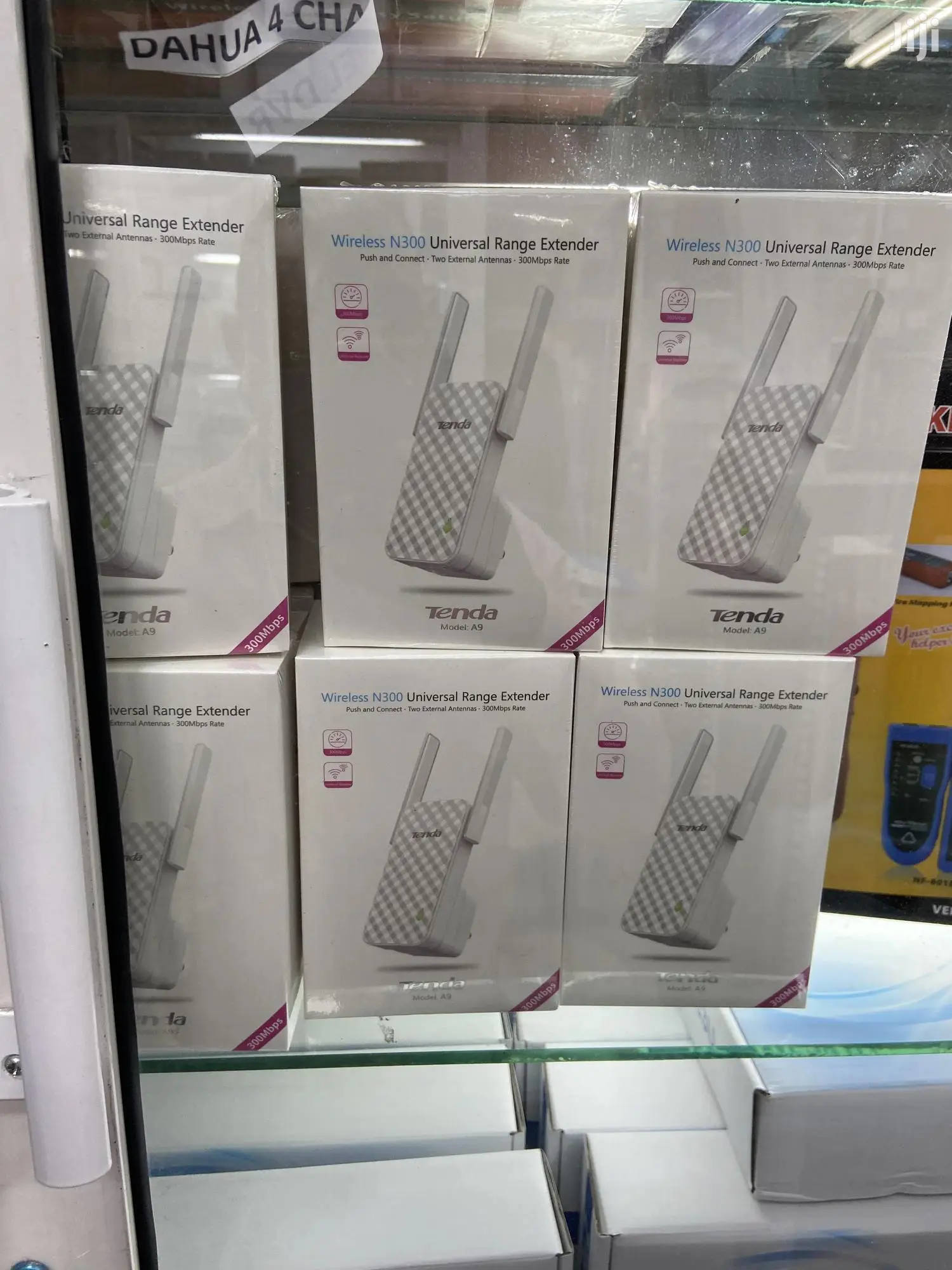Tenda A9 Wireless N300 Universal Wifi Range Extender