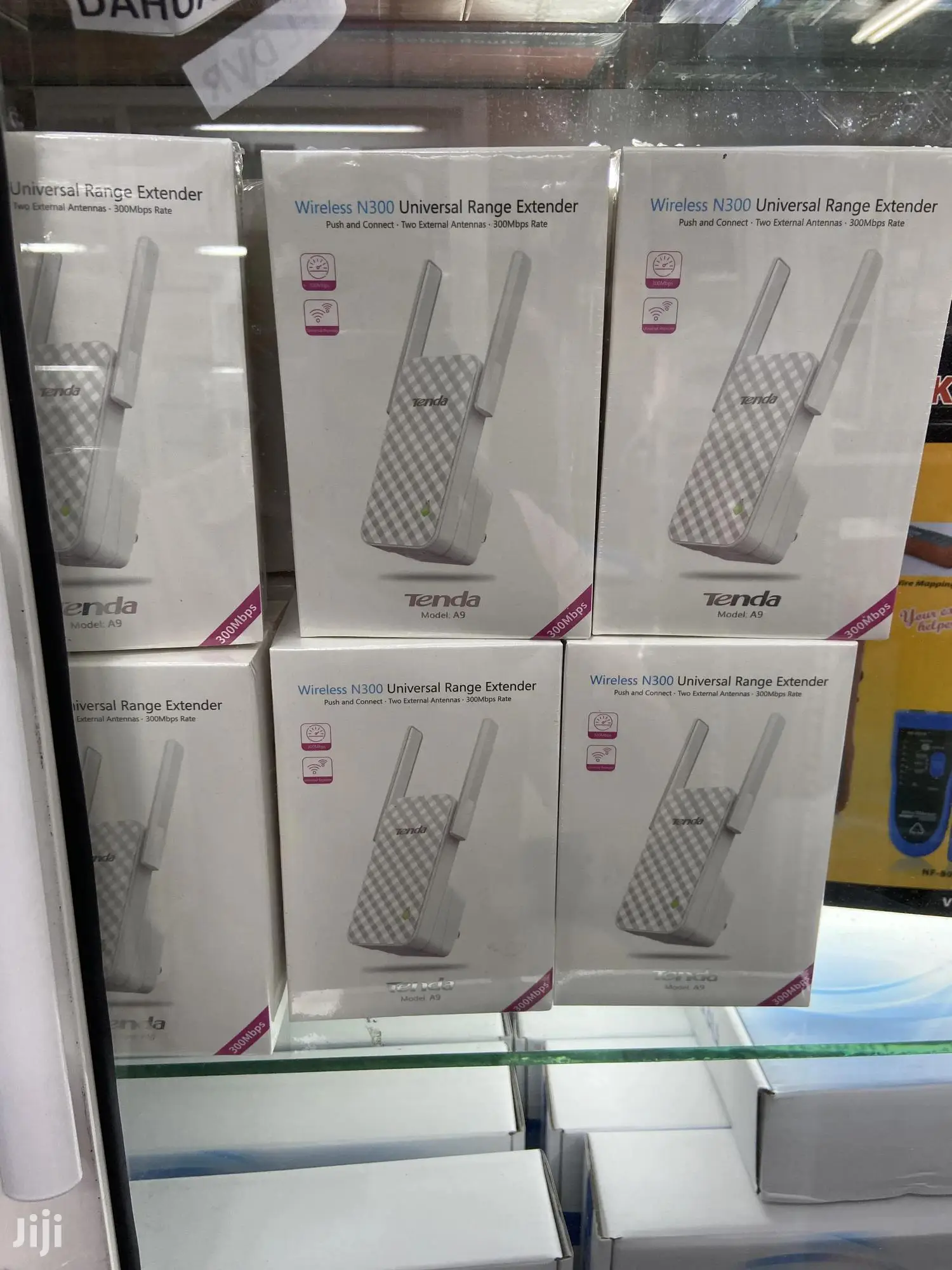 Tenda A9 Wireless N300 Universal Wifi Range Extender