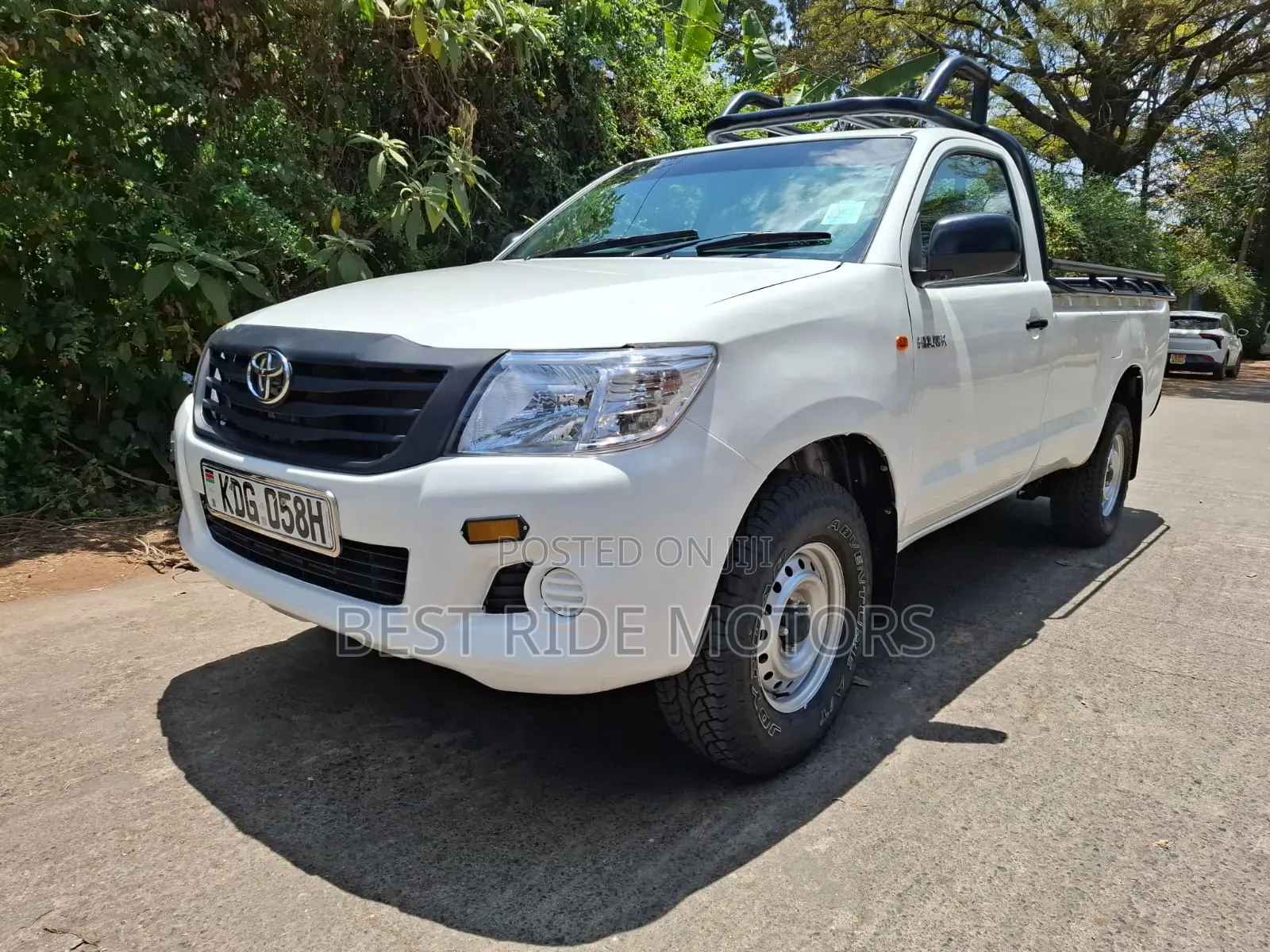 Toyota Hilux 2015 Off white