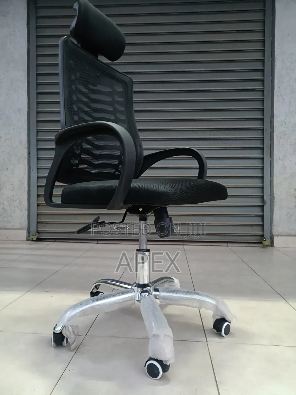 Practical Headrest Office Chair
