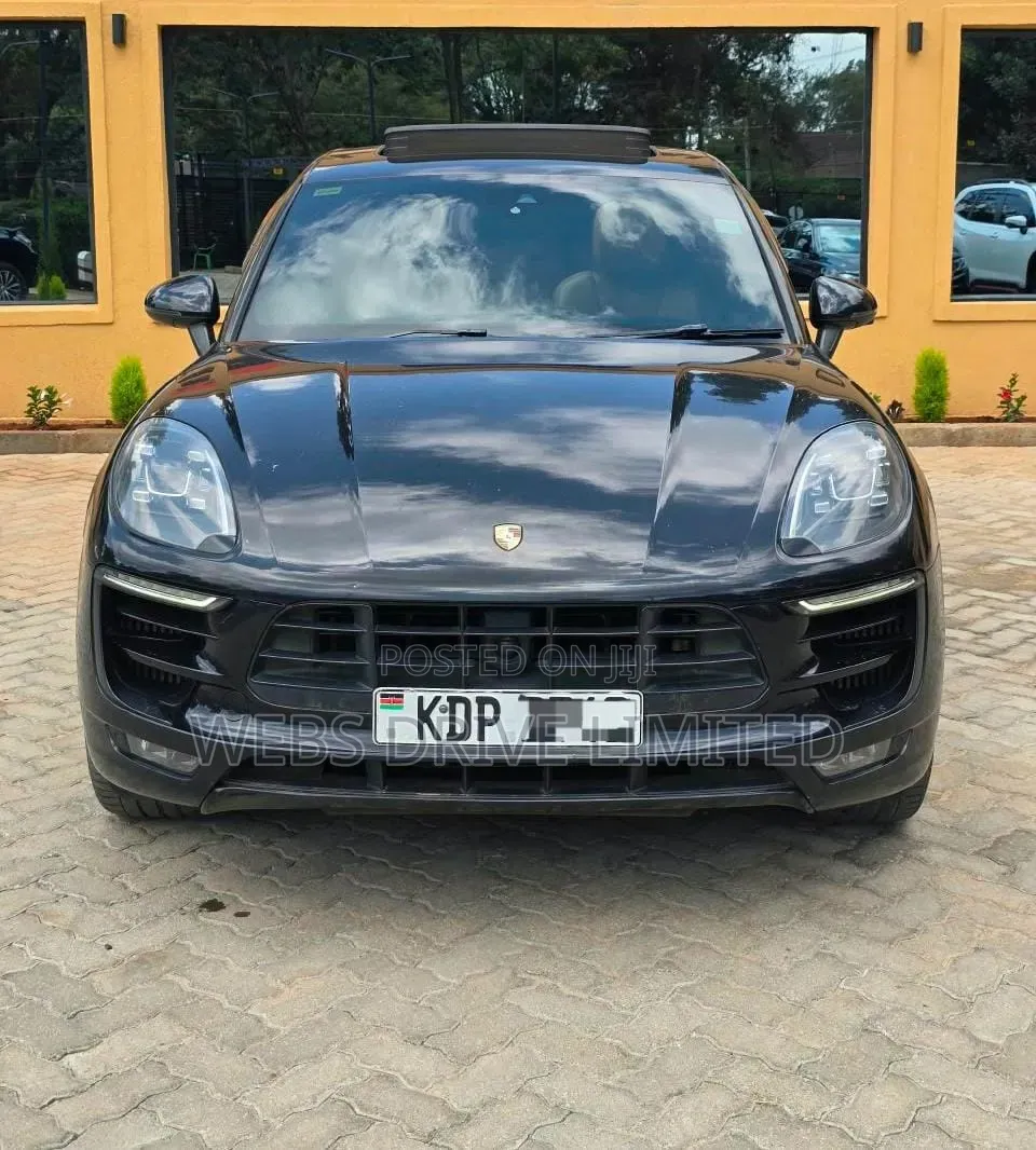 Porsche Macan 2018 Black