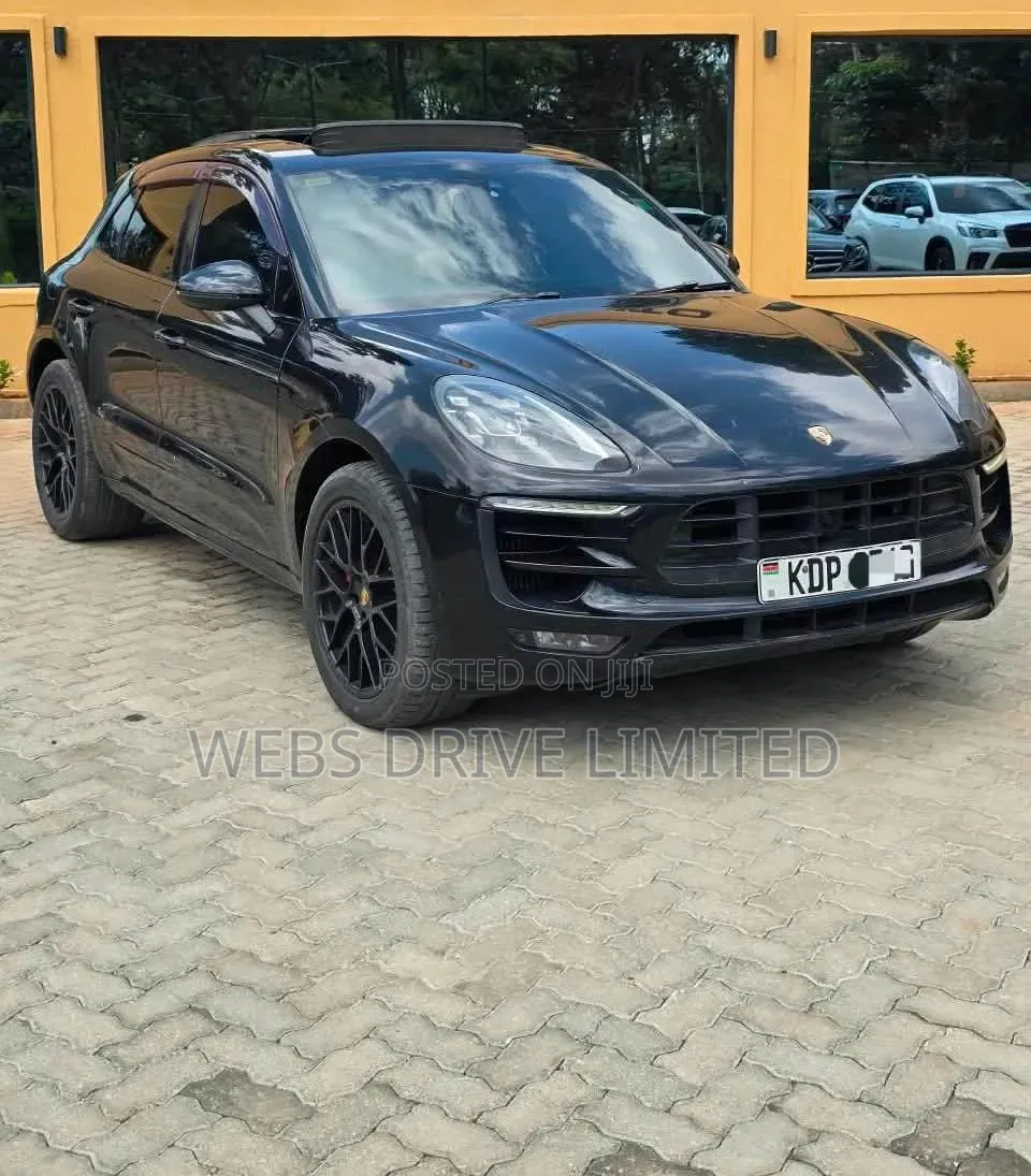 Porsche Macan 2018 Black