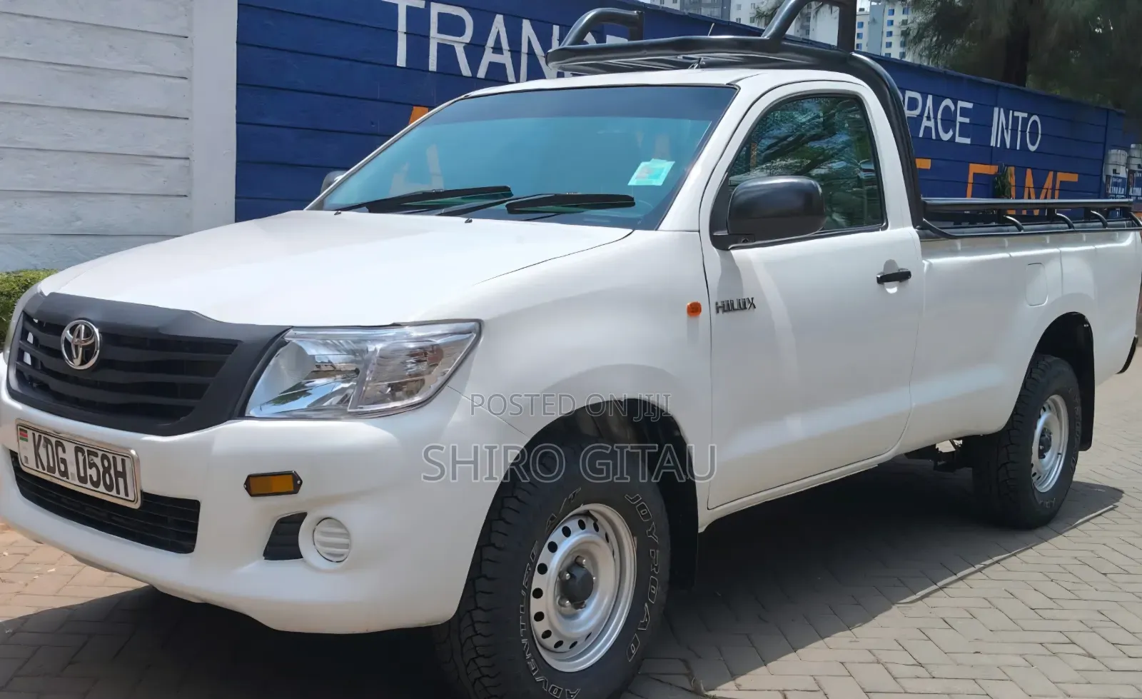 Toyota Hilux 2015 White