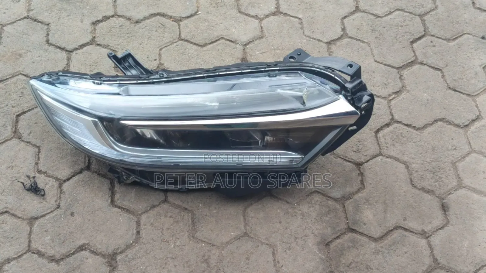 Honda Fit Shuttle 2015 Headlamp/Headlight