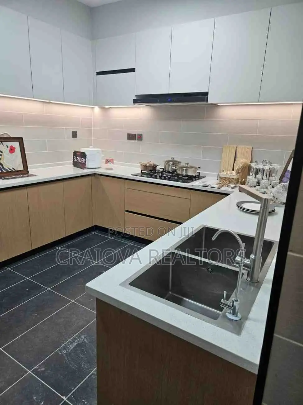 3bdrm Apartment in Hurlingham for sale