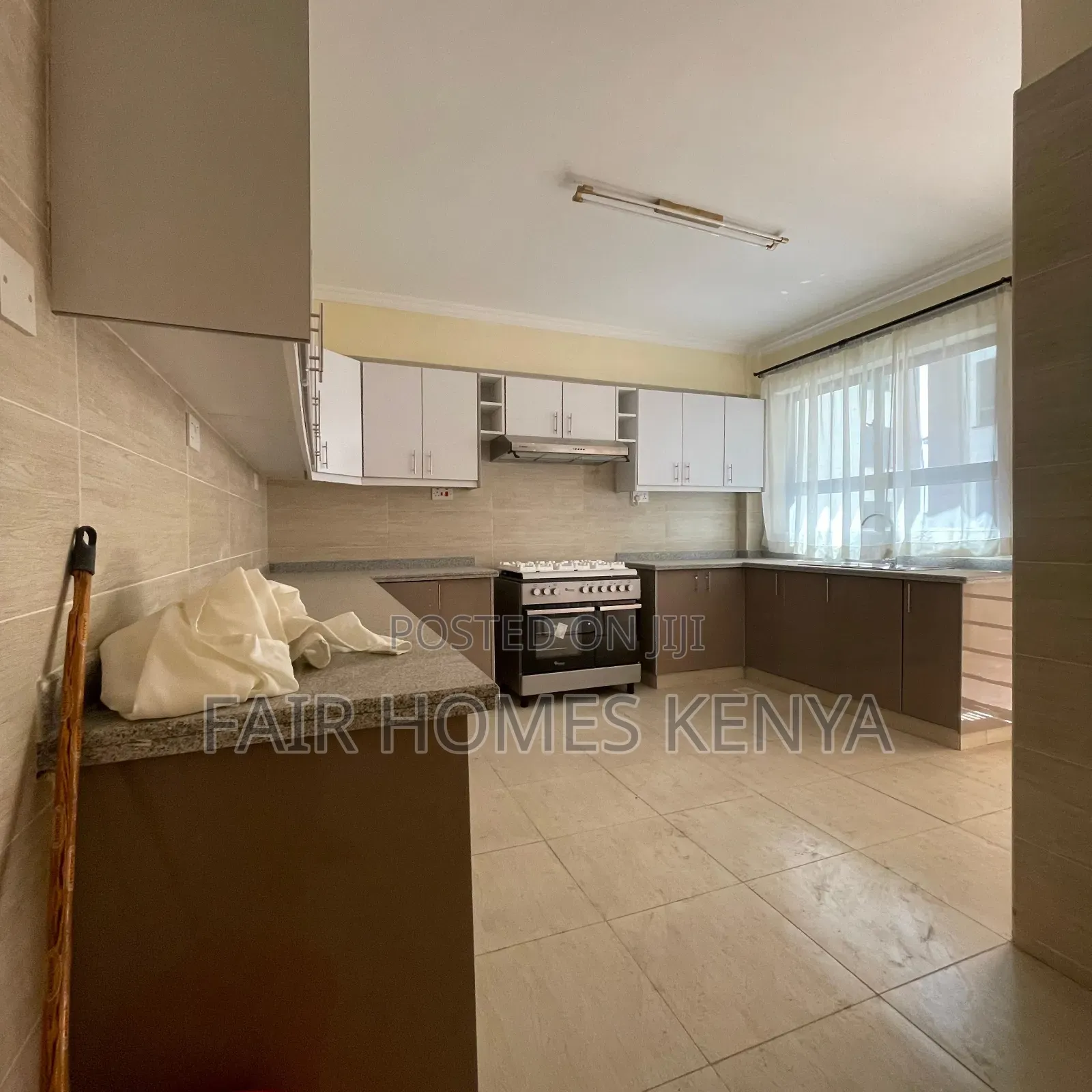 3bdrm Apartment in Hatheru Road, Maziwa for rent