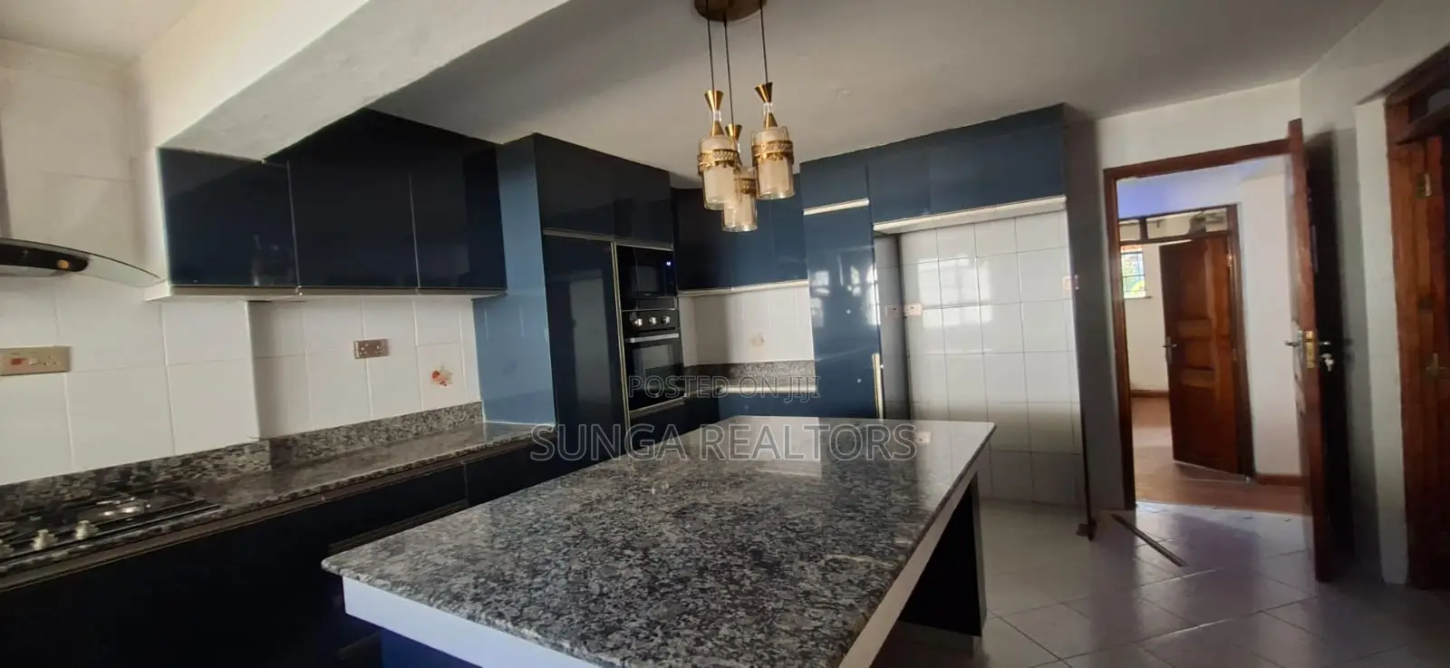 5bdrm House in New Kitisuru Estate for rent