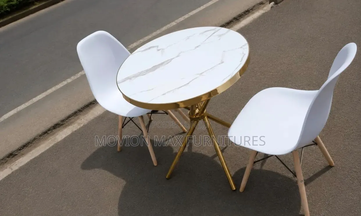 Dinning Round Table, Prime Table Chairs