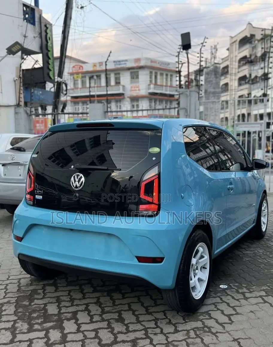 Volkswagen Up 2017 Blue