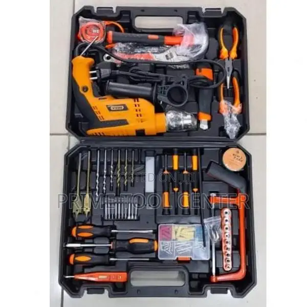 Dera DRILL WITH A TOOL SET 750W