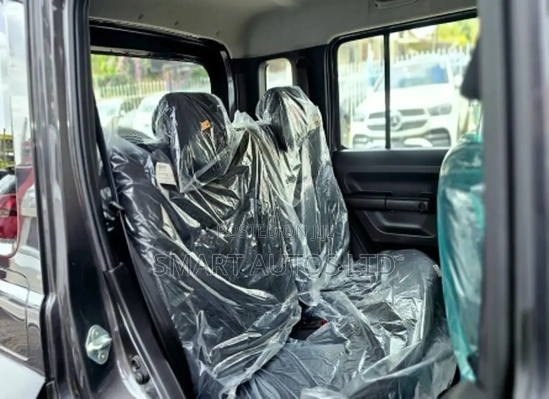 Suzuki Jimny 2025 Black