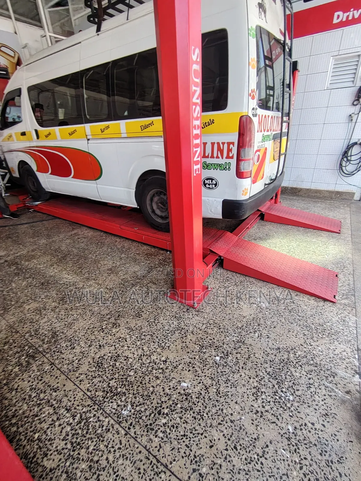 Ideal for Vehicle Inspection and Maintenance 4tn 4post Carlift Machine