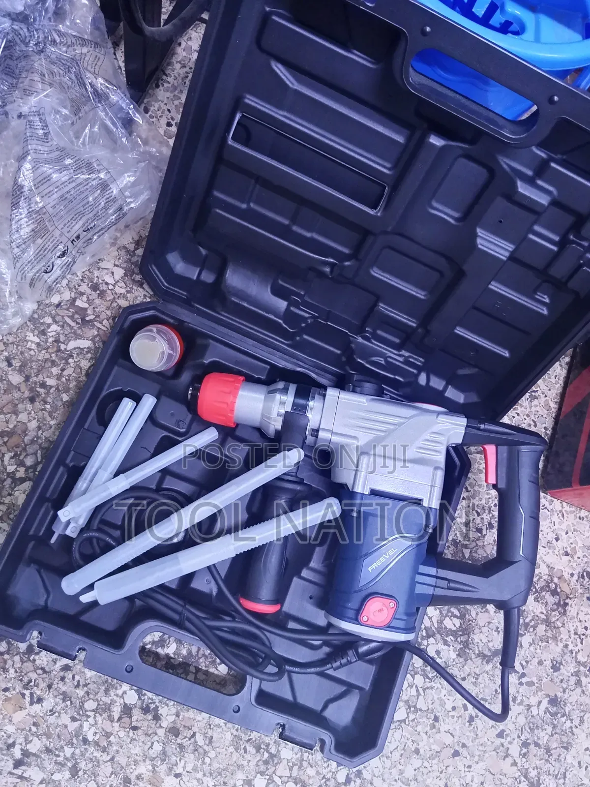 100w Freevel Rotary Hammer