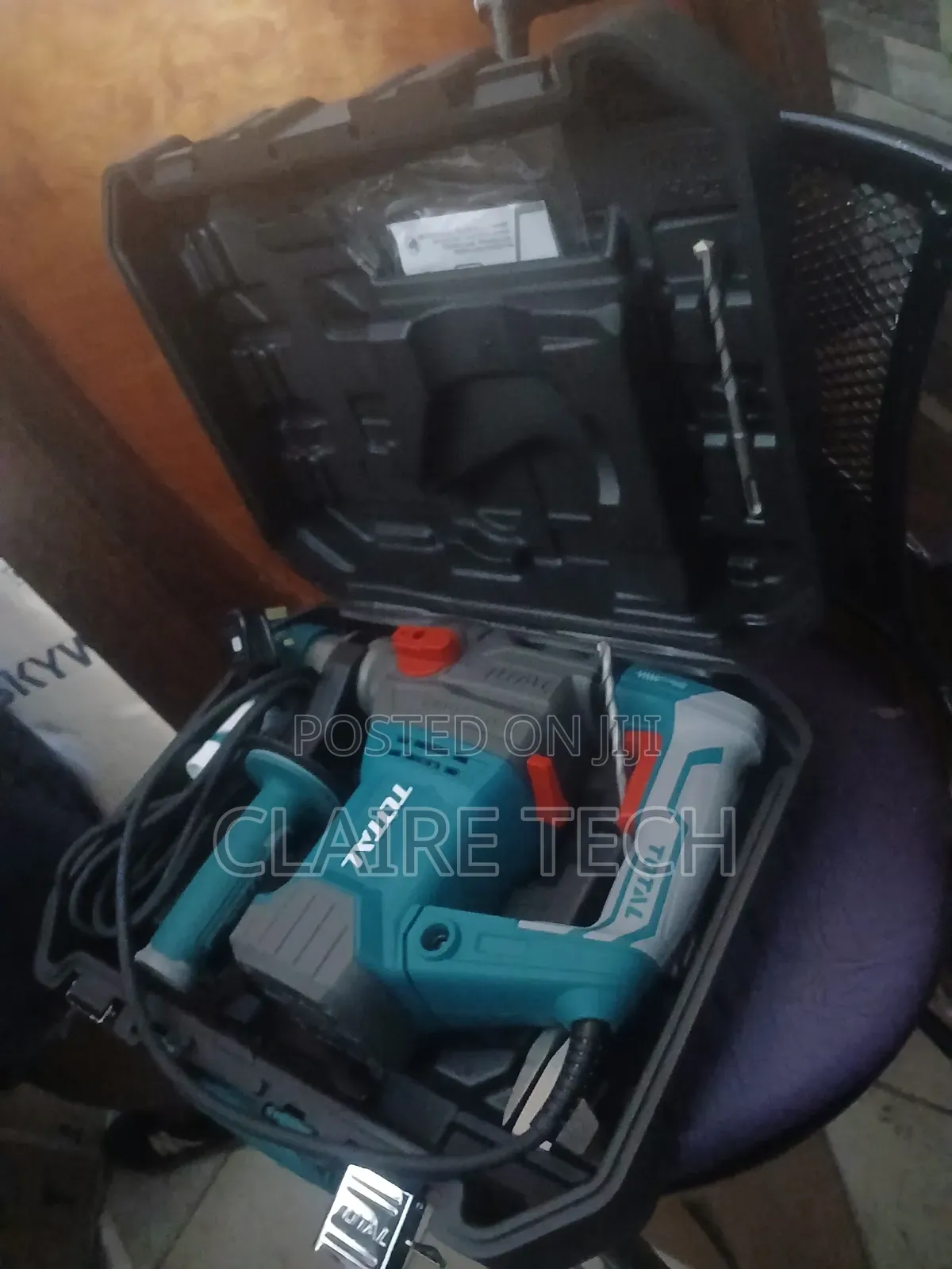 Total Tools 1500W Heavy Duty Drill