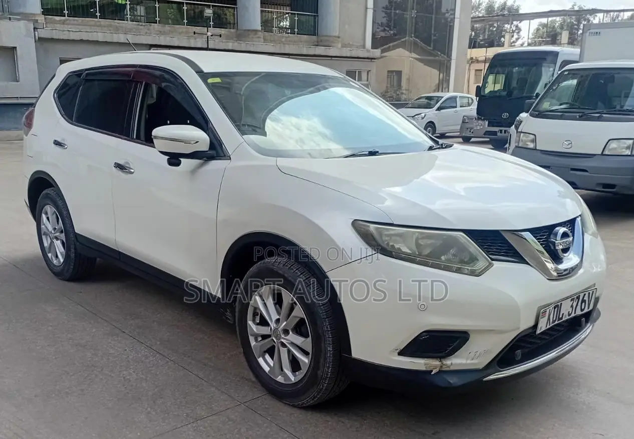Nissan X-Trail 2016 White