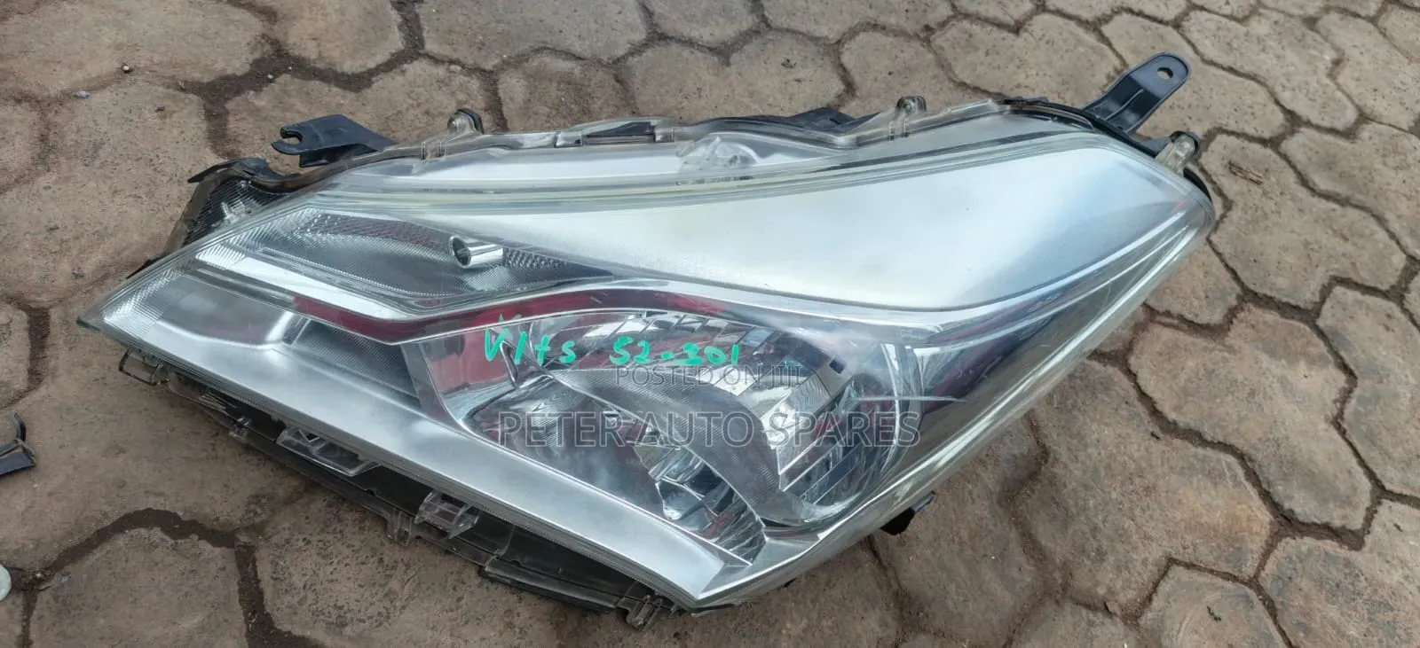 Vitz 2017 Headlight 301