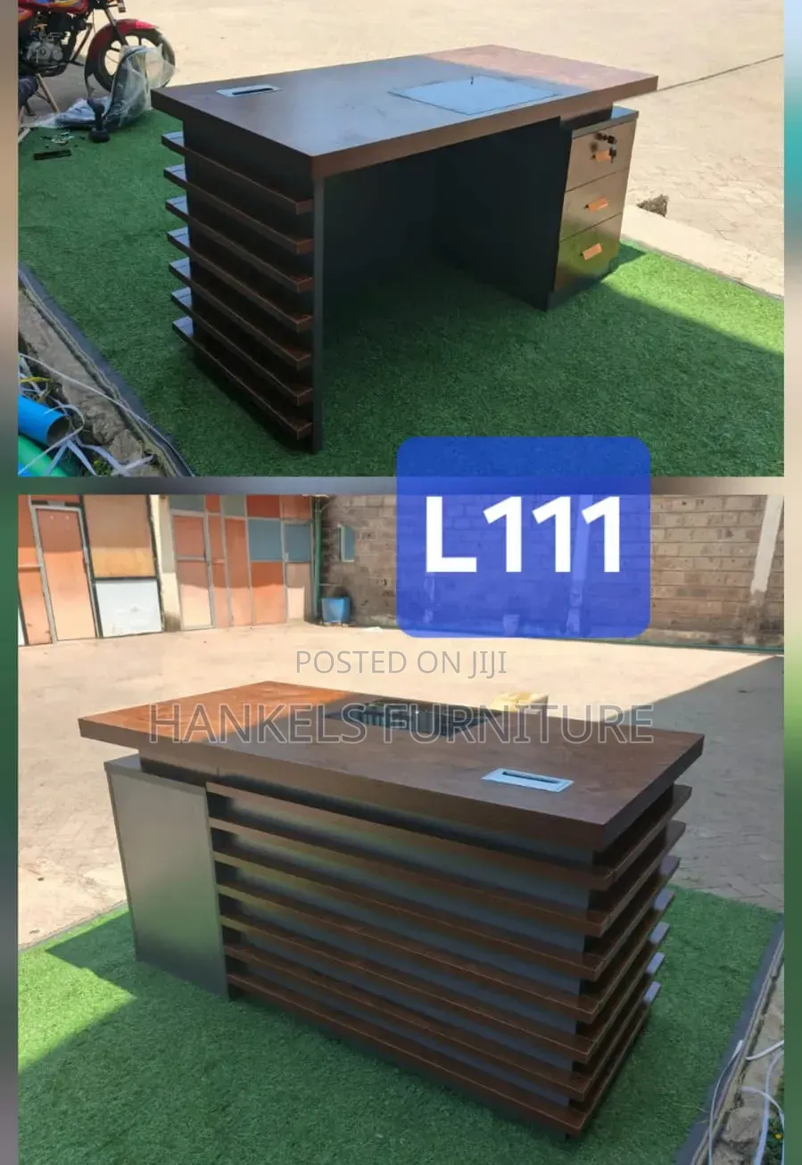 1.4m Executive Office Desk – Modern Spacious Office Table