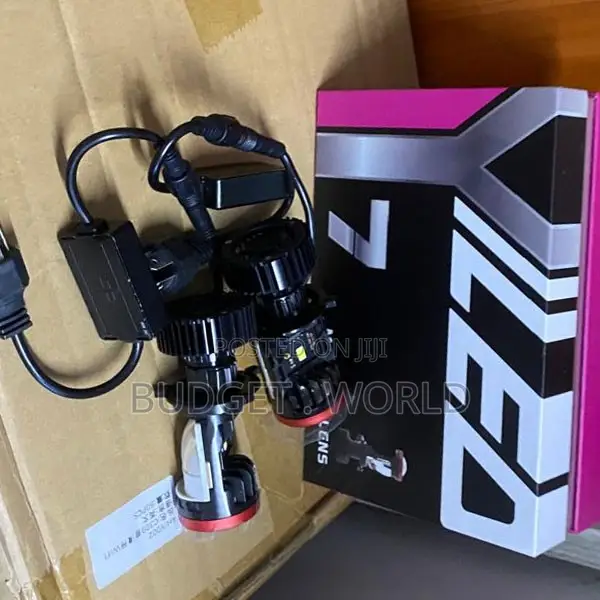 H4 Y7 LED Projector Headlight Bulb – High Brightness Car Lamp