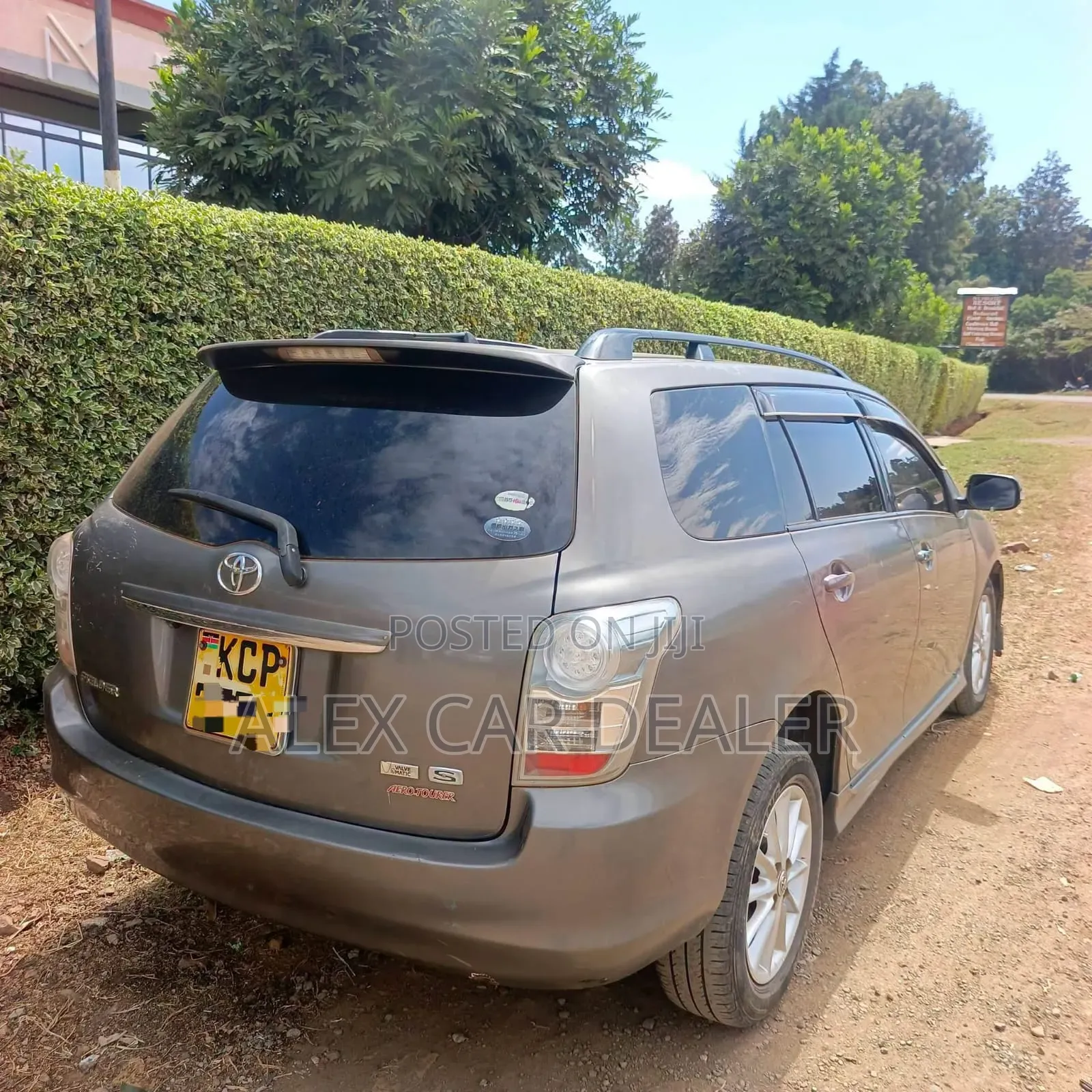Toyota Corolla Fielder 2013 Gray