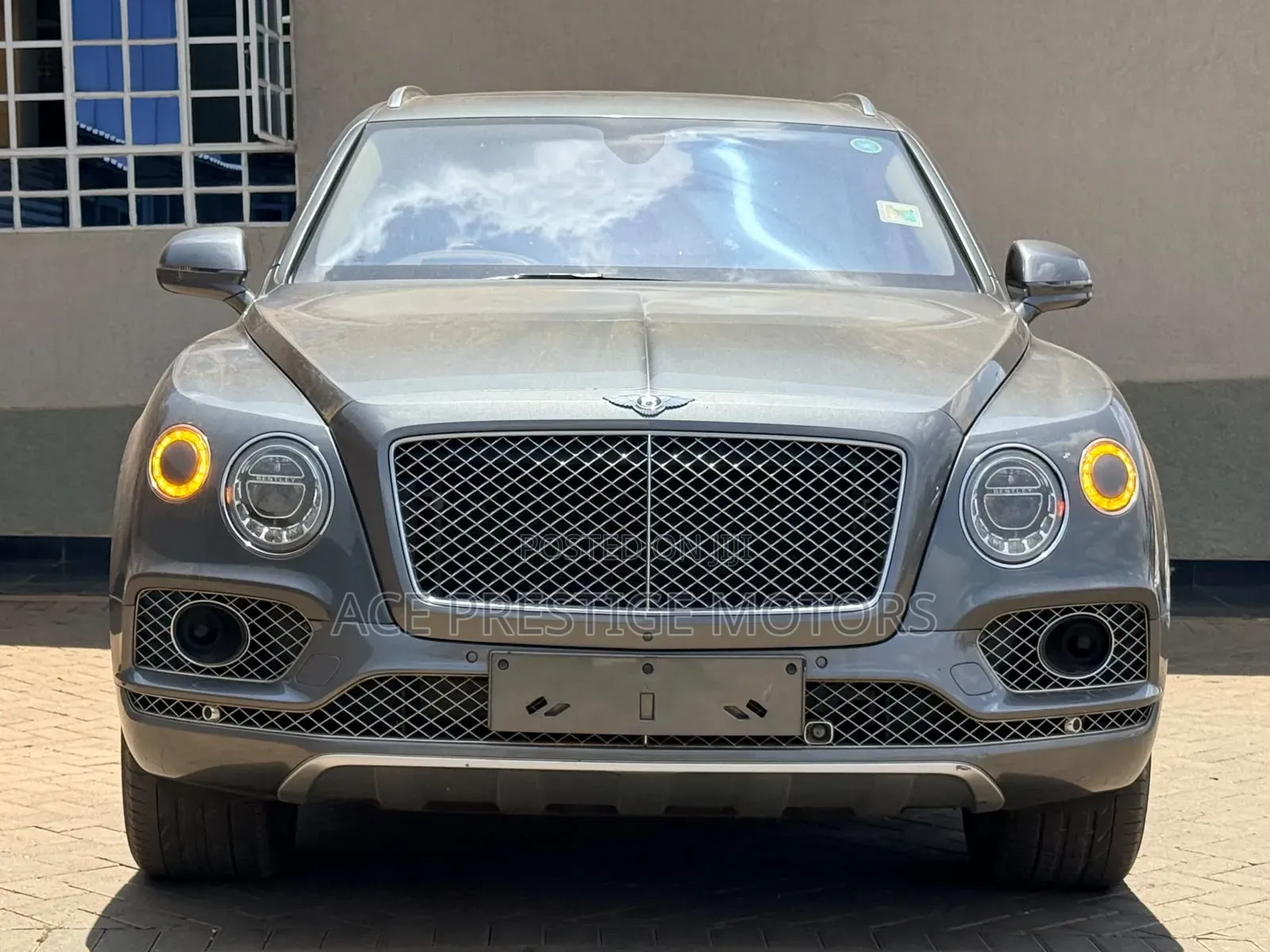Bentley Bentayga 2018 Gray