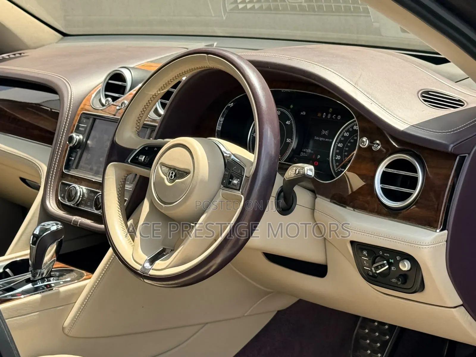 Bentley Bentayga 2018 Gray