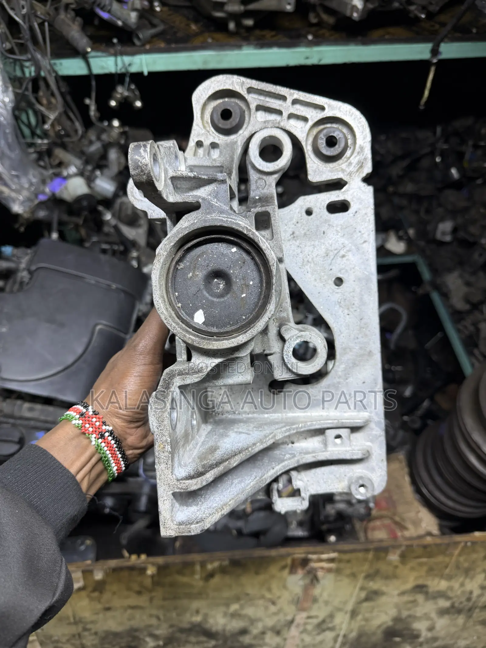 Lafesta Gearbox Mounting