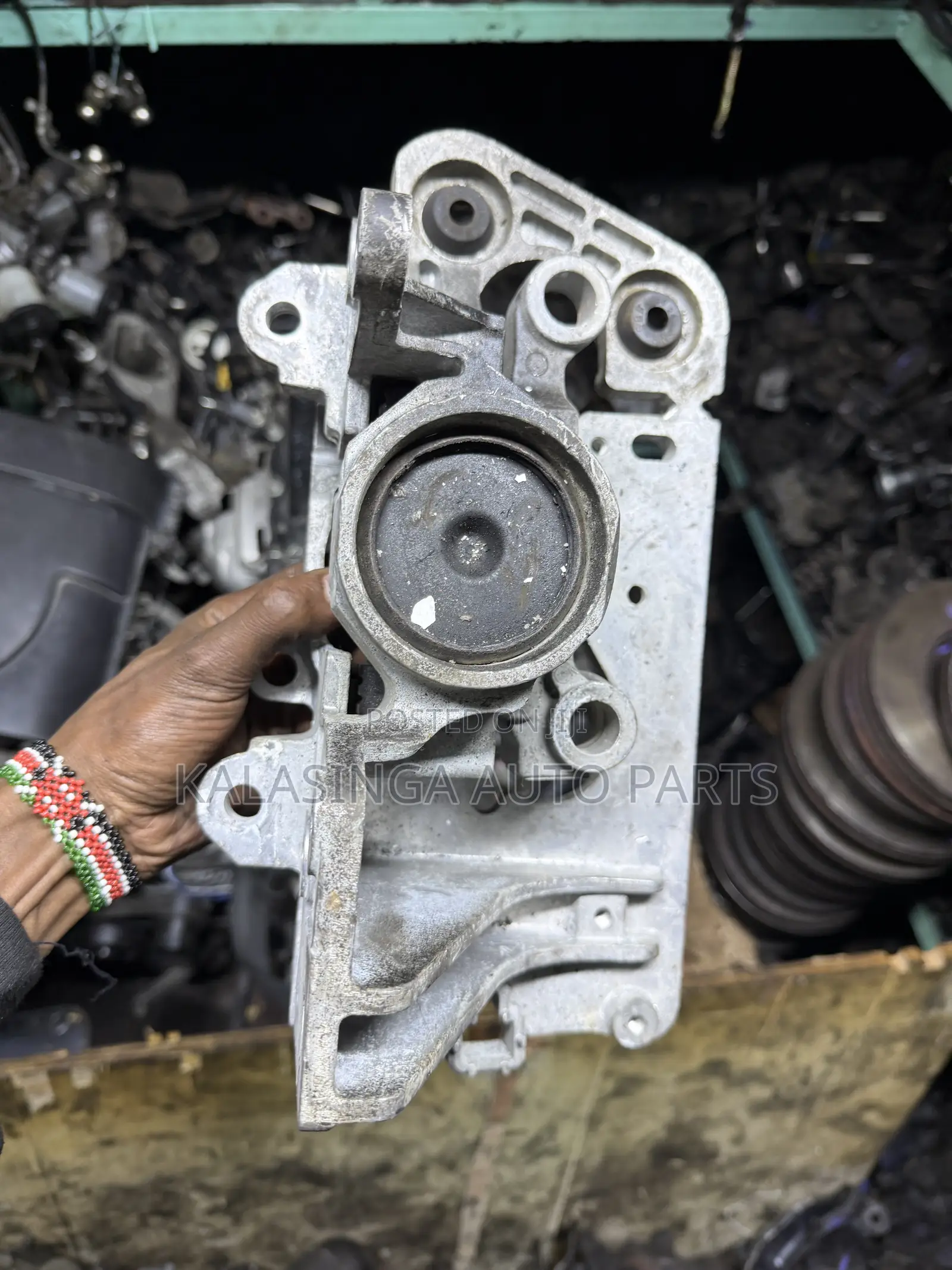 Lafesta Gearbox Mounting