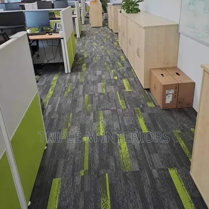 Professional Finish Carpet Tiles for Offices