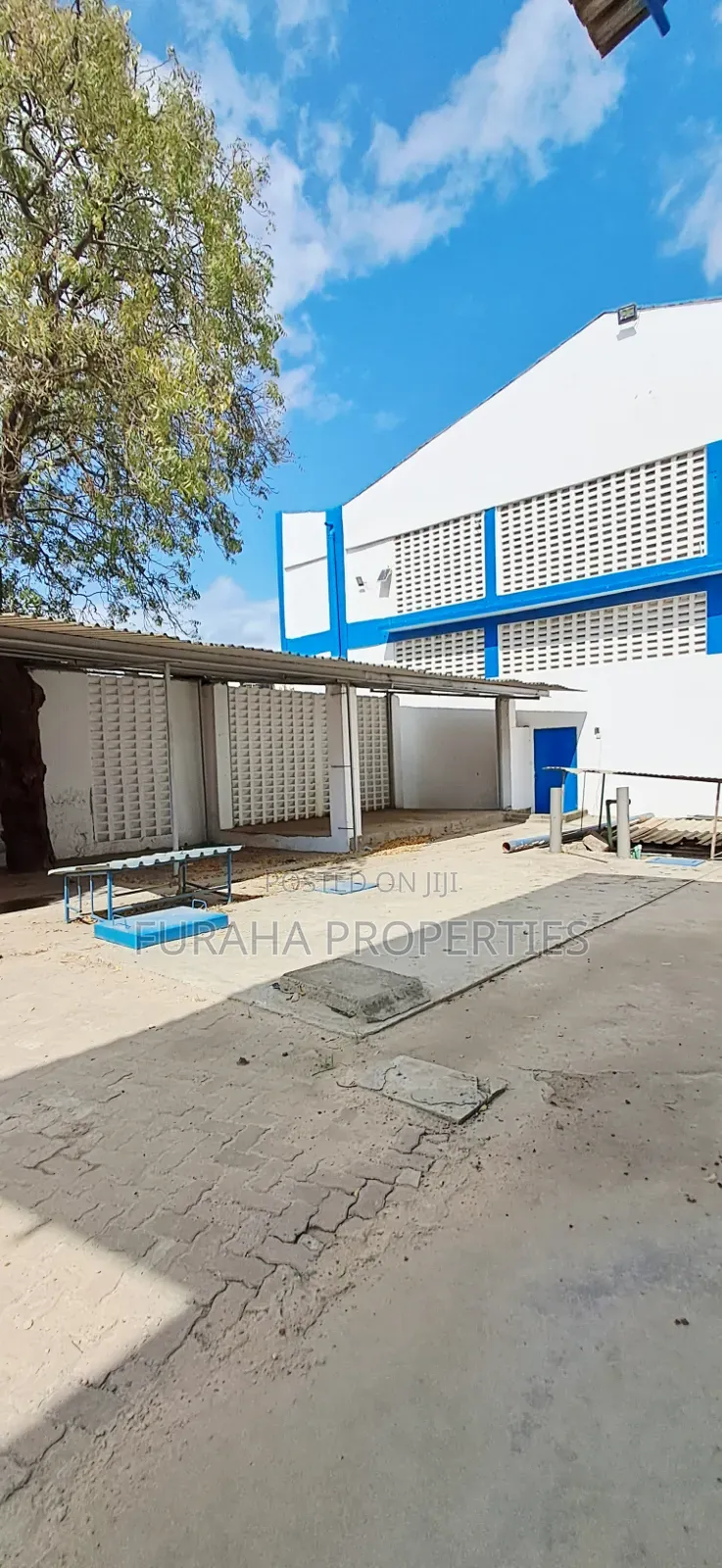 For Sale Ware Houses,yard Changamwe