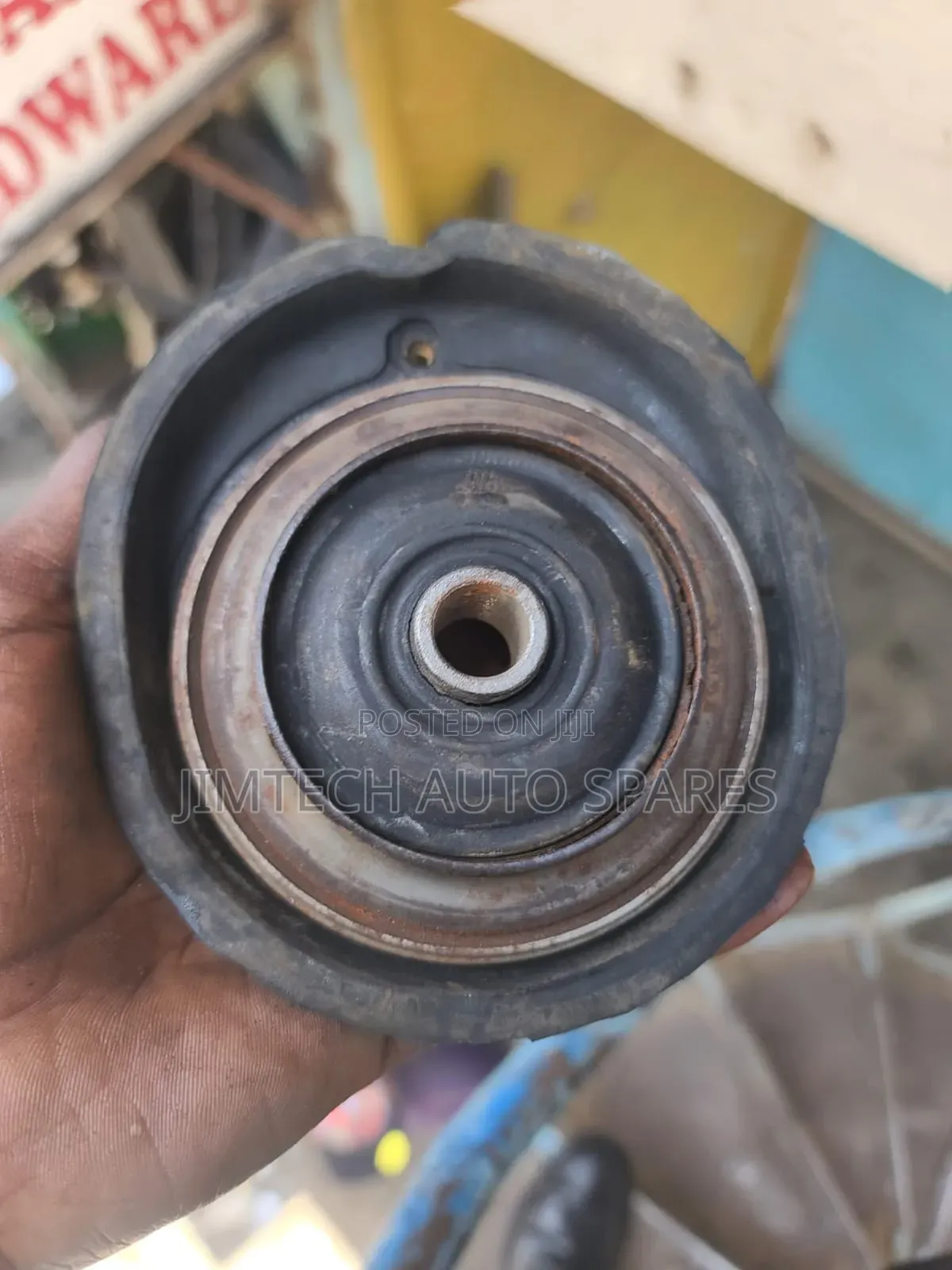 Peugeot 208,307 Front Shock Mountain
