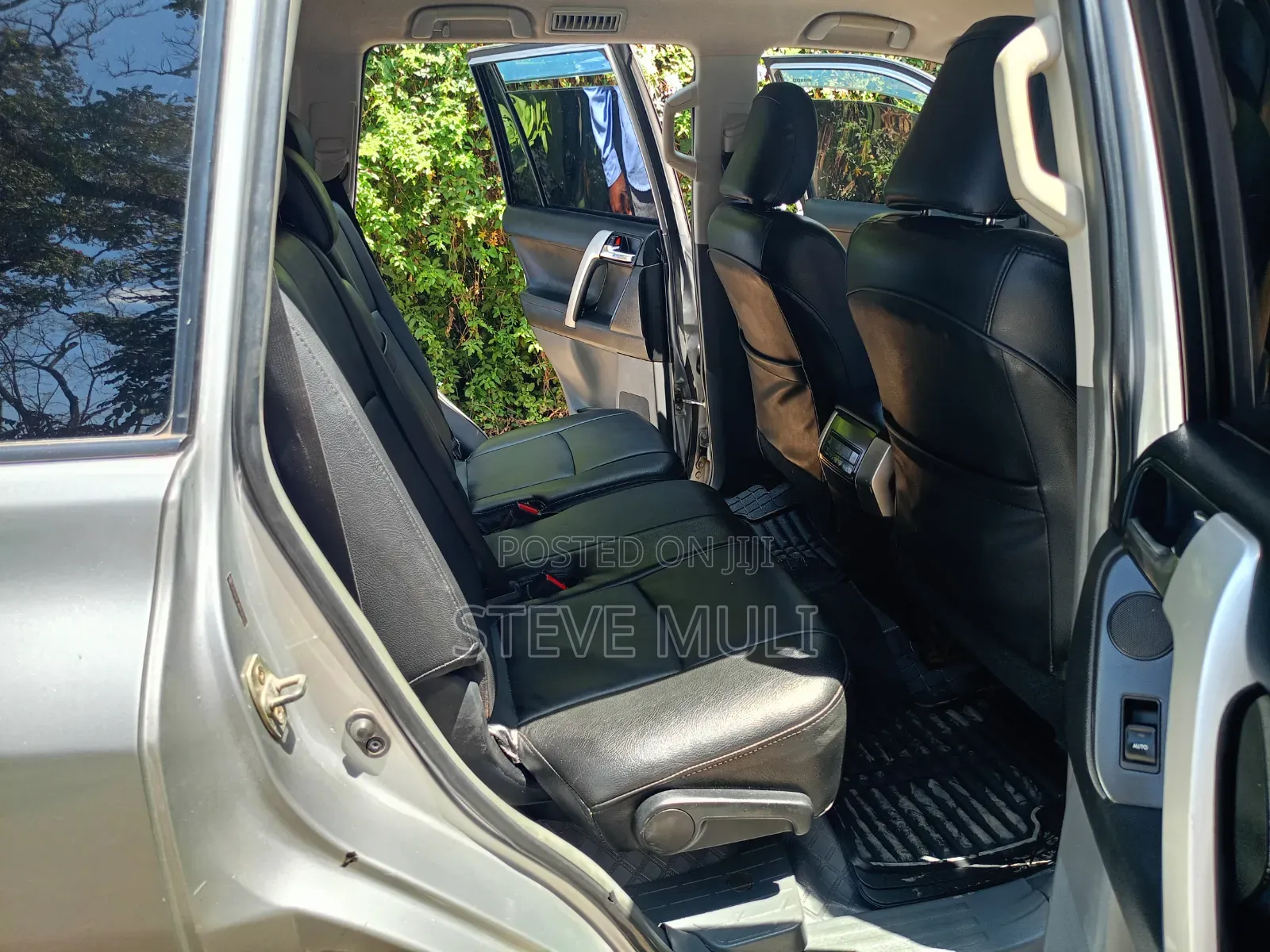 Toyota Land Cruiser Prado 2012 Silver