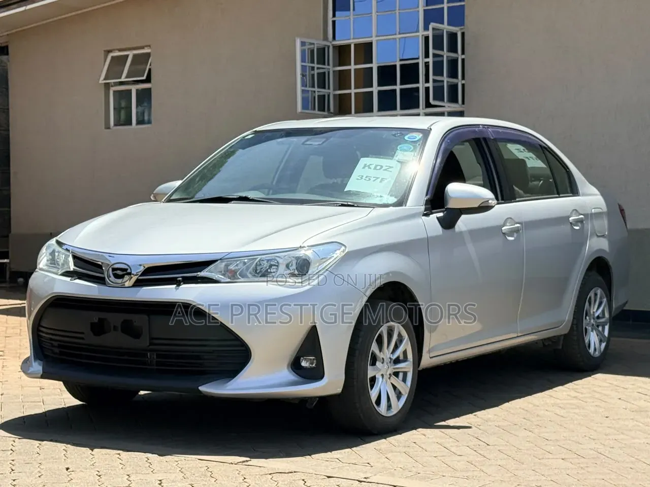 Toyota Axio 2019 Silver