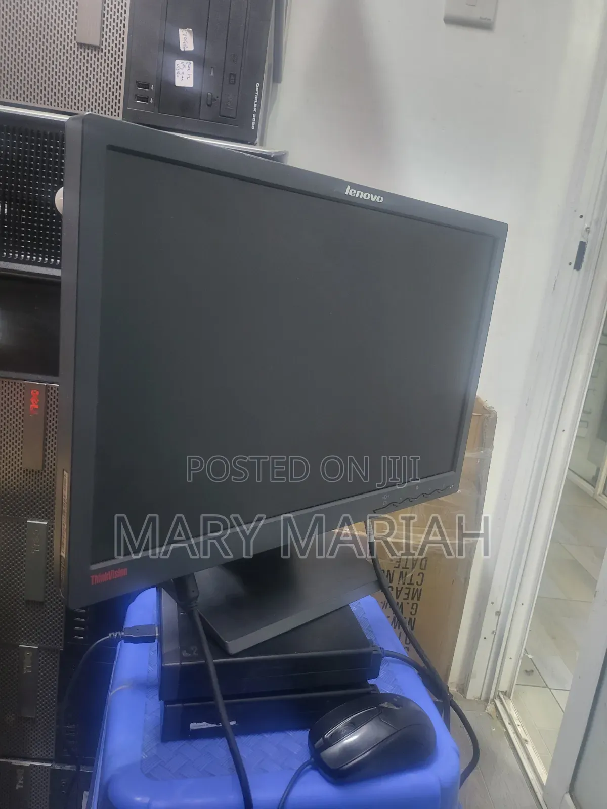 Lenovo TFT Monitors