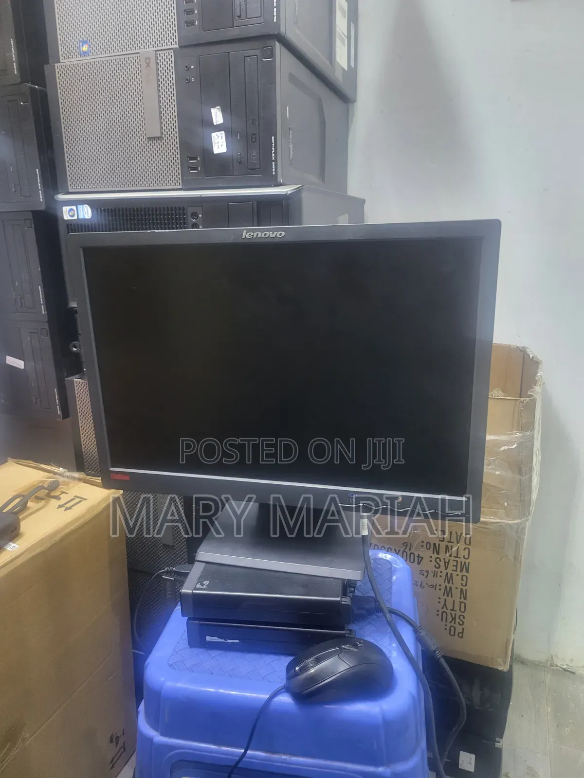 Lenovo TFT Monitors