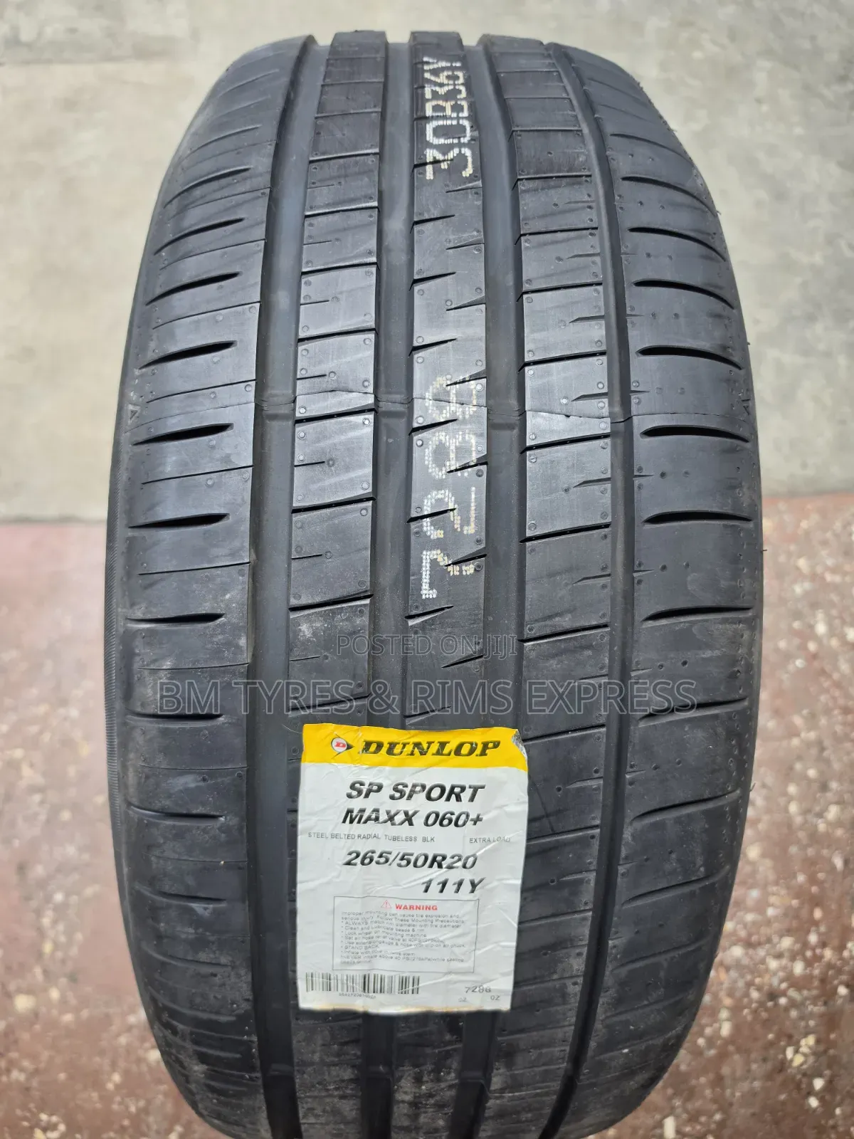 265 /50 R20 DUNLOP TYRES (Japan)