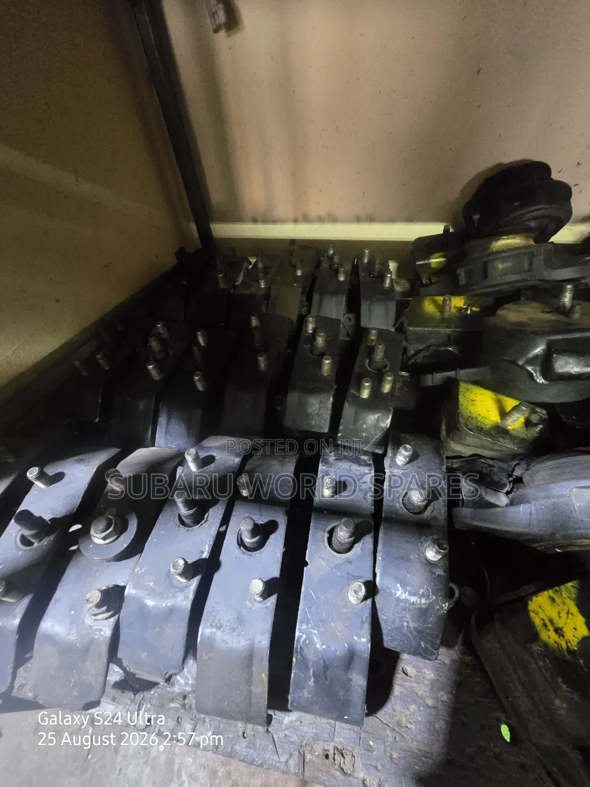 Subaru Gearbox Mountain