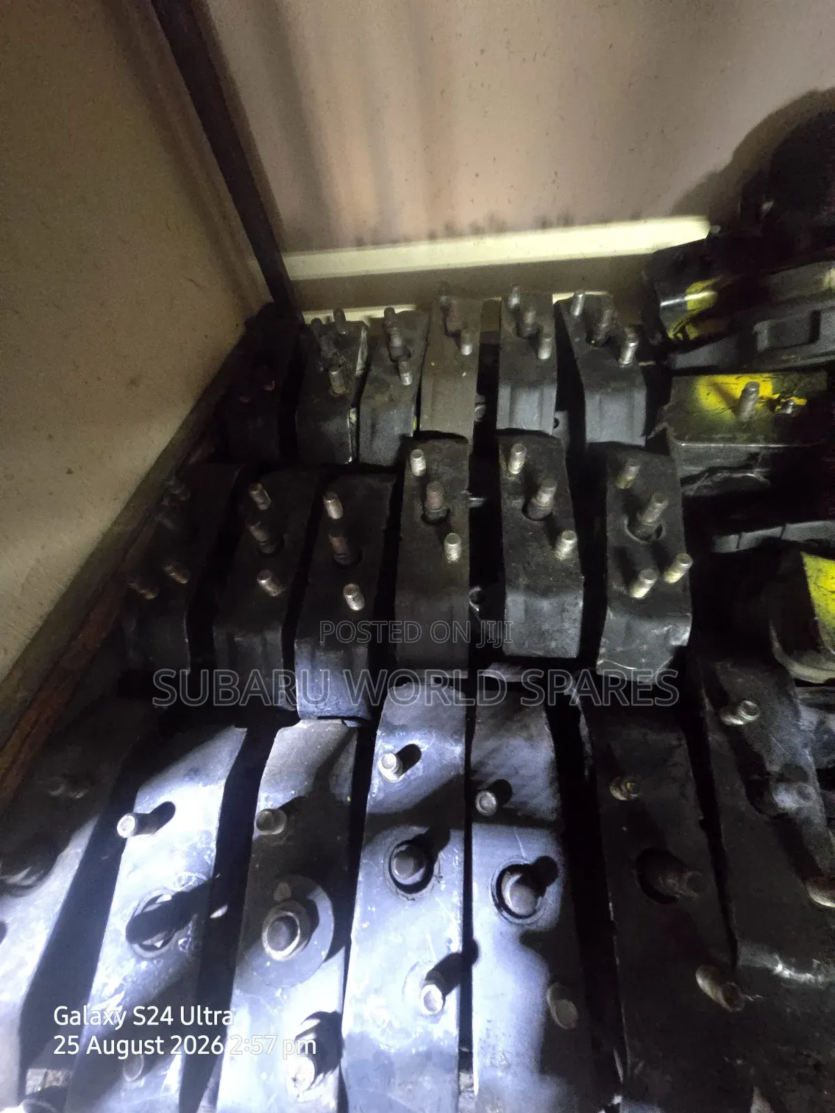 Subaru Gearbox Mountain