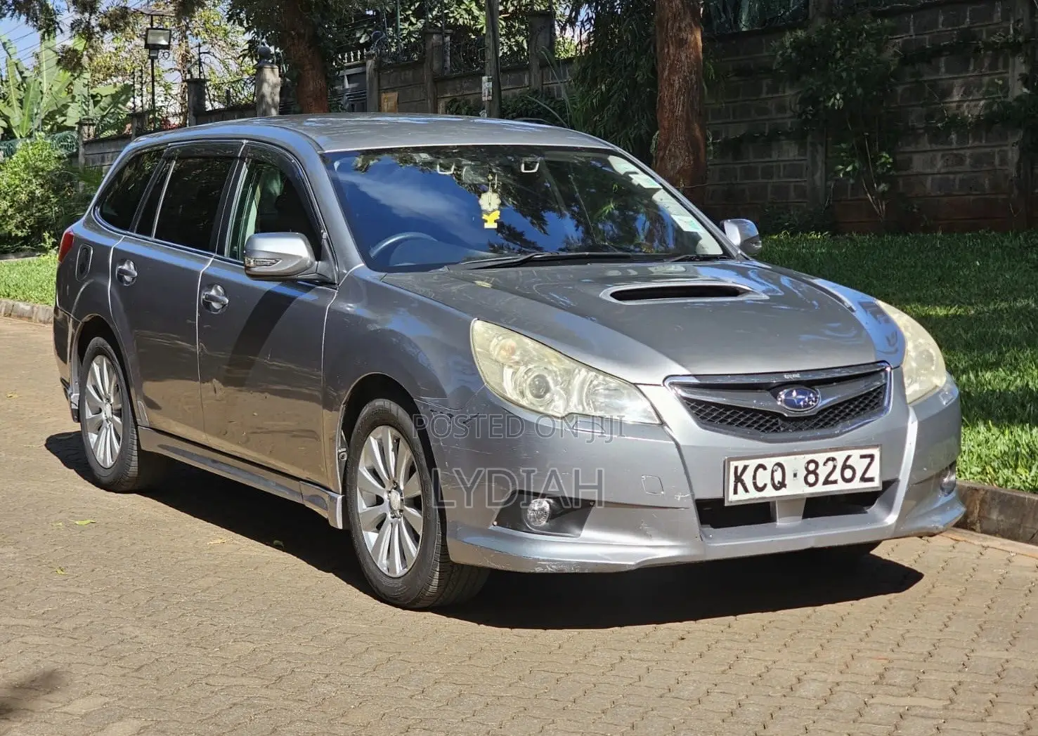 Subaru Legacy 2011 Silver