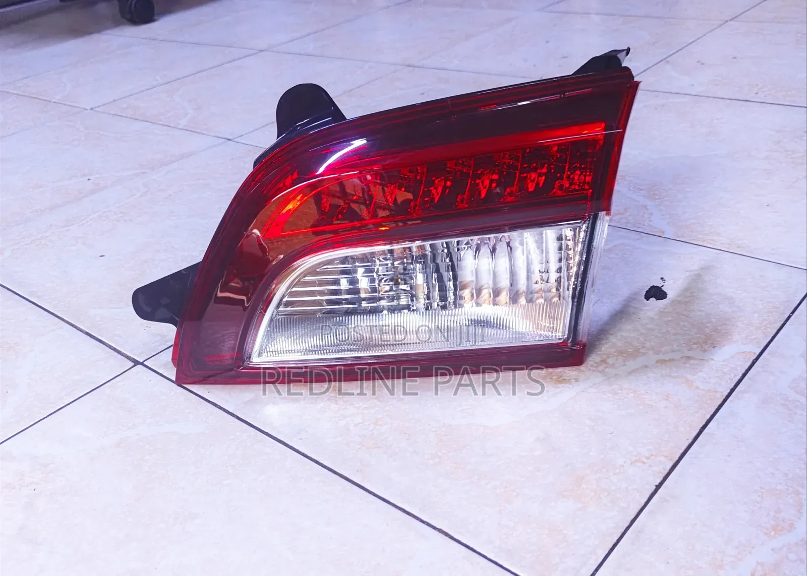 Outback BS9 Boot Light R/L