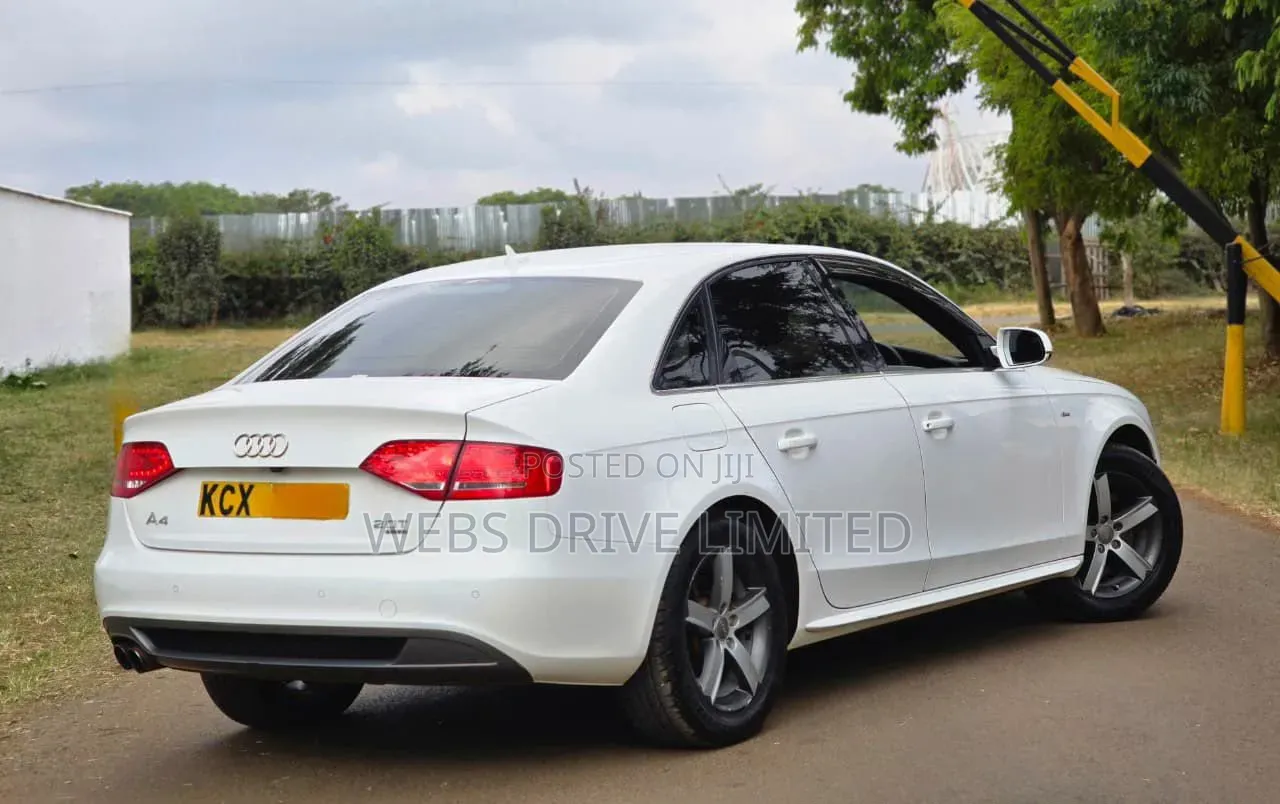 Audi A4 2012 White